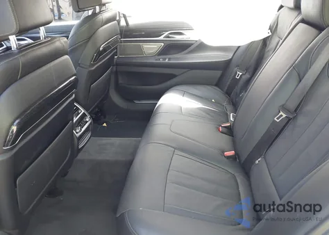 2021 BMW 740I z USA, uszkodzony, nr VIN WBA7T2C04MCE56407